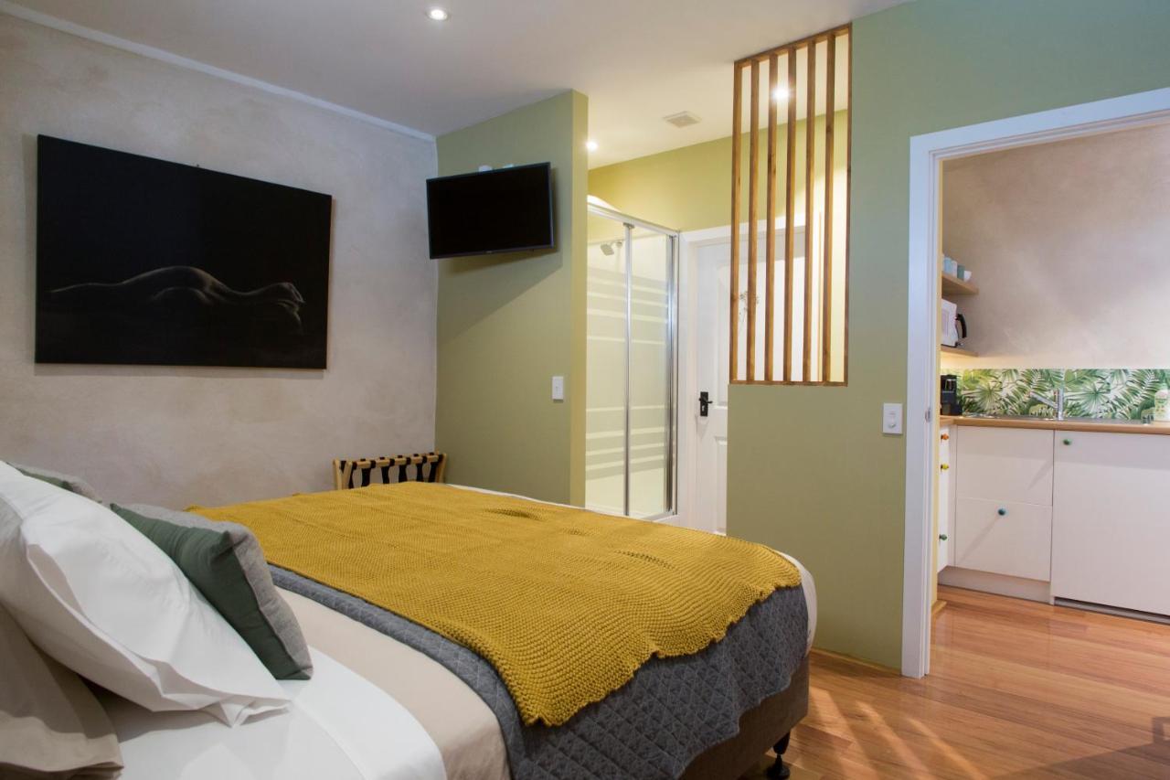 Woodstock Suite Нельсон Экстерьер фото